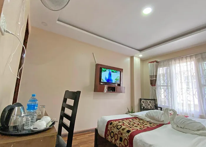 Unique Hotel 2*
