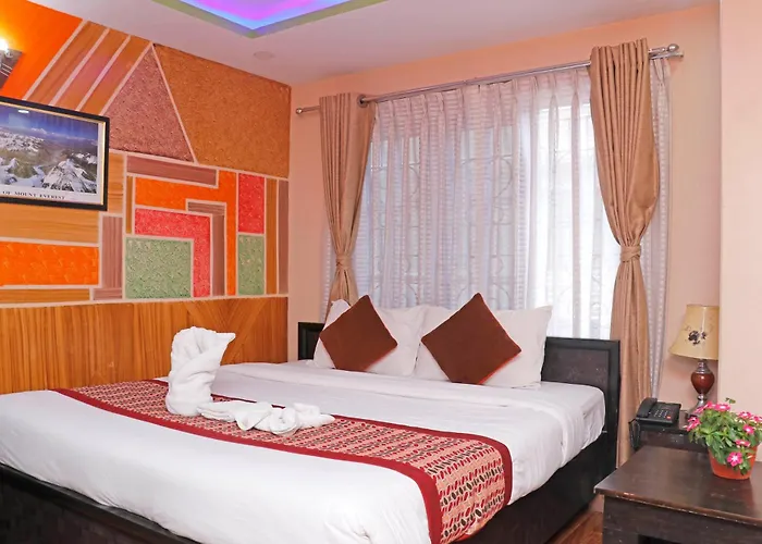 Hotel Unique 2*