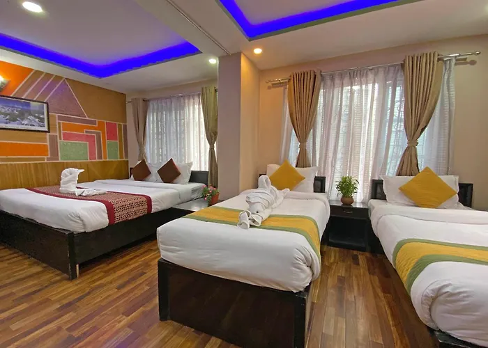 Hotel Unique 2*